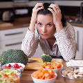Психологи: рацион питания зависит от настроения