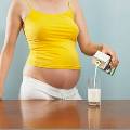 Стакан молока для беременной матери гарантирует высокий рост ребёнка