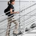 Сбросить лишние килограммы поможет ходьба по лестнице